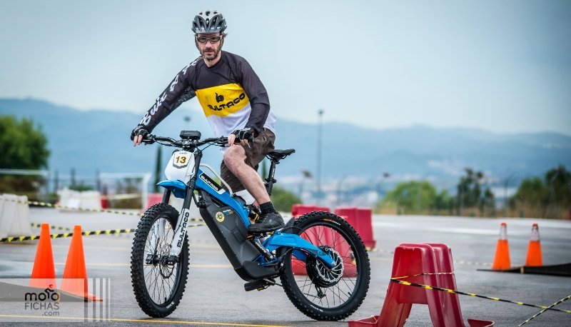 bultaco brinco prueba accion circuito texto