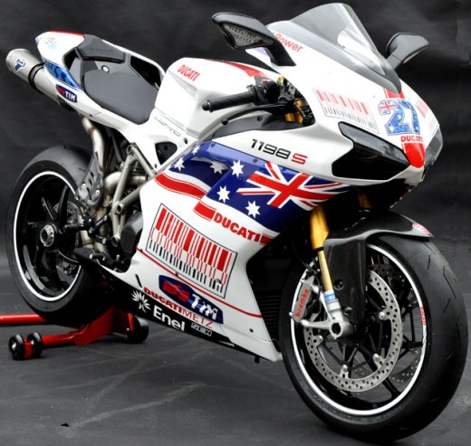 casey-stoner-ducati-1198s-phillip-island-race-replica