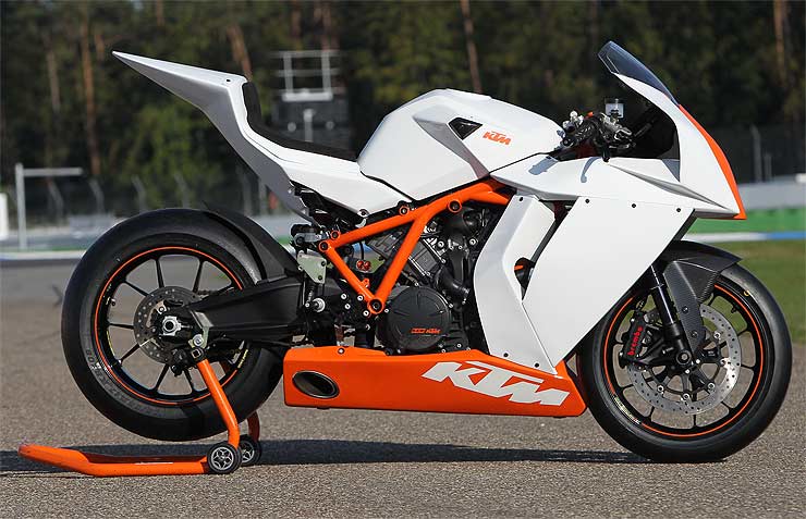 ktm-1190-rc8-r-track-lat