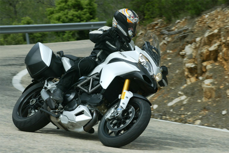 ducati-multistrada-1200-s-1