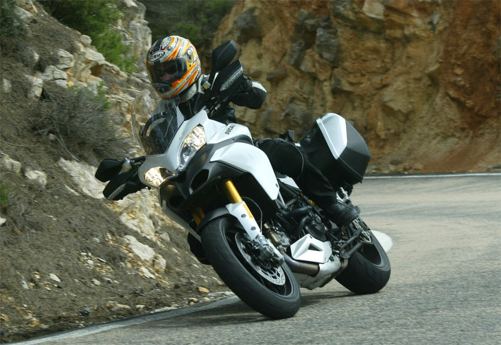 ducati-multistrada-1200-s-4