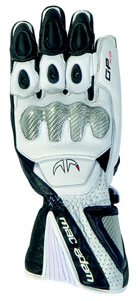 mac-adam-guantes